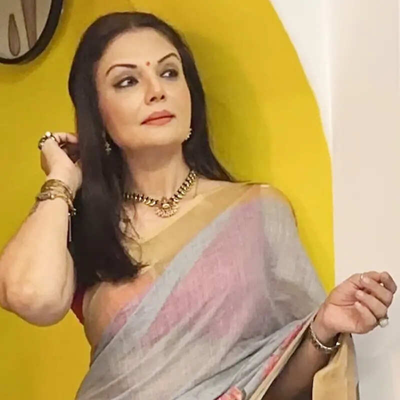 दीपशिखा नागपाल Deepshika Nagpal