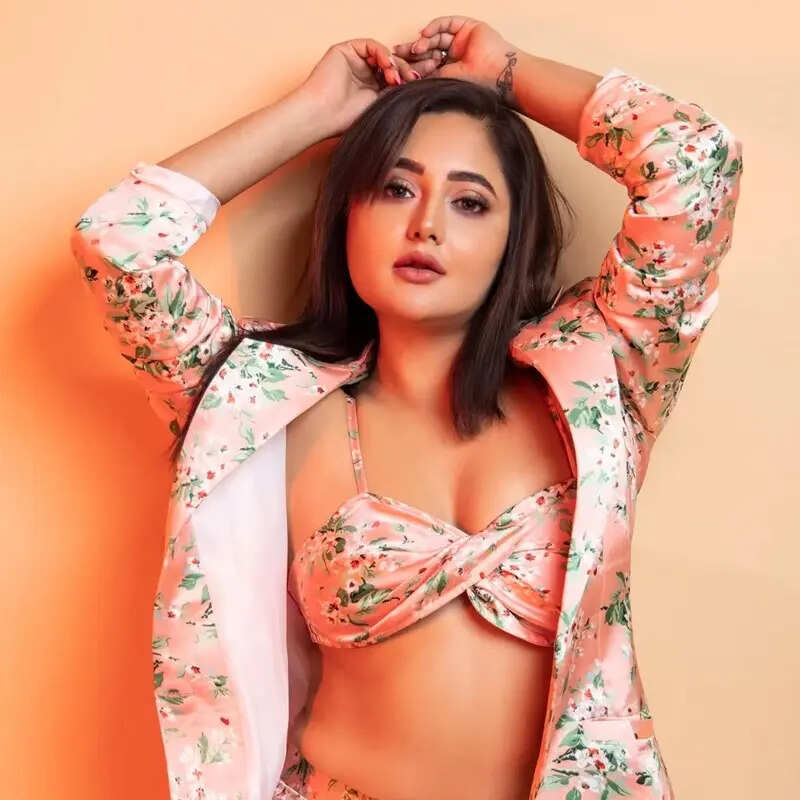 रश्मि देसाई Rashami Desai