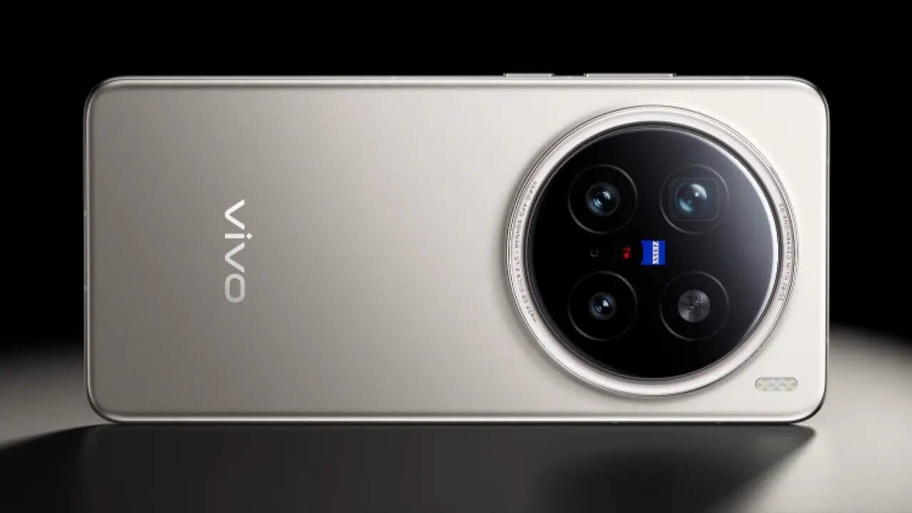 Vivo X200 Pro कीमत- 94999 रुपये