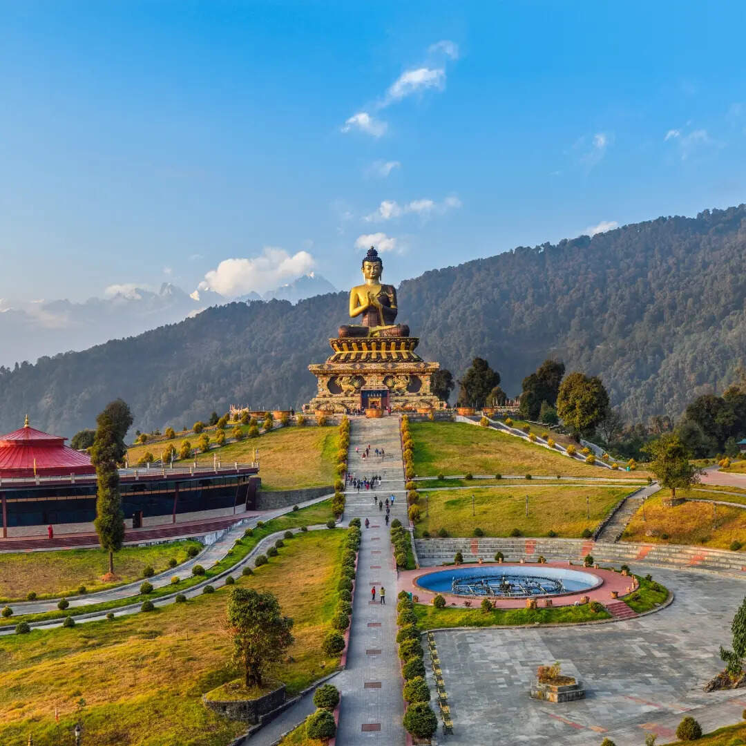 प्रमुख पर्यटन स्थलों के करें दीदार