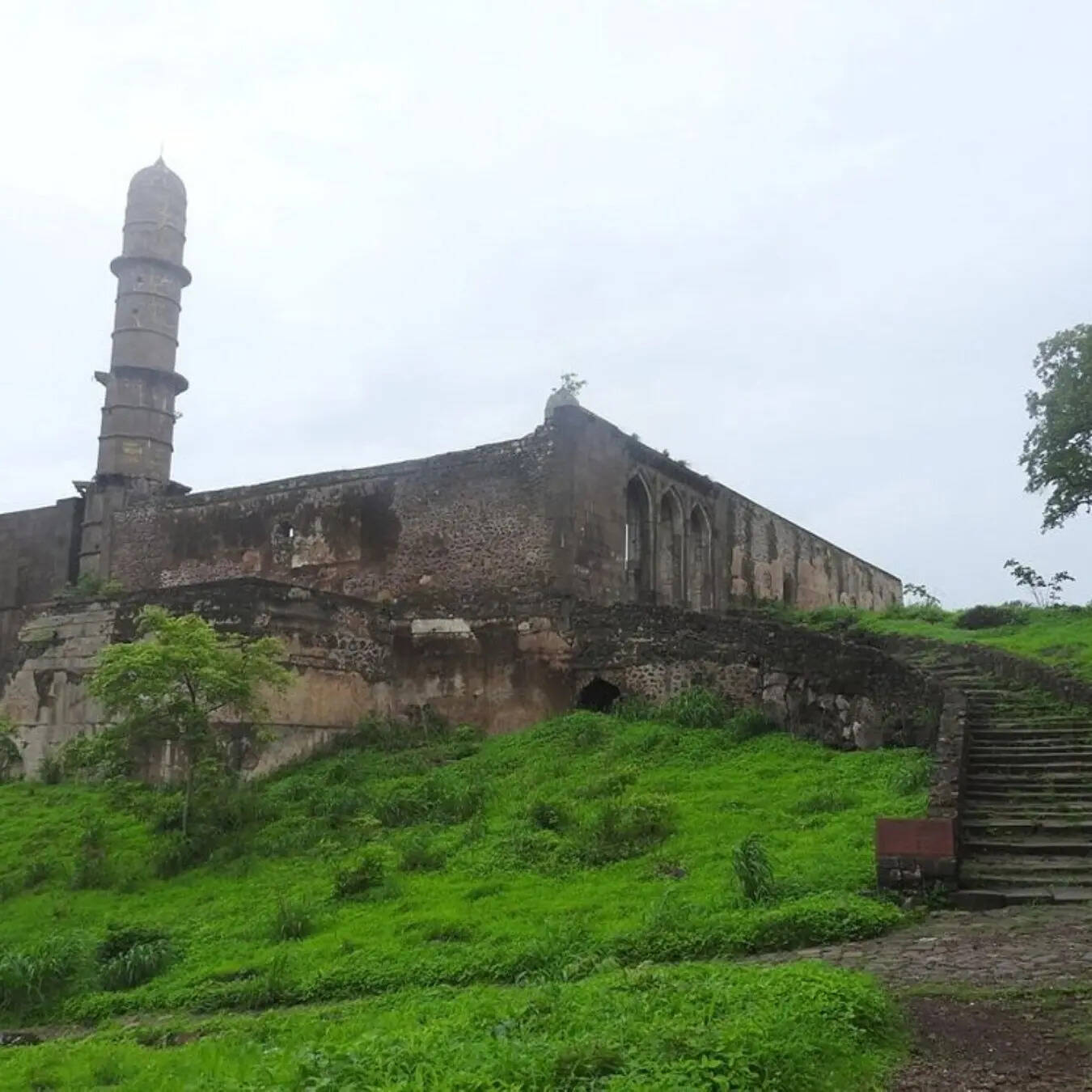 गुप्तेश्वर मंदिर