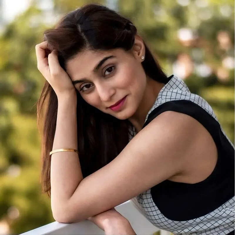 सौम्या सेठ Somya Seth