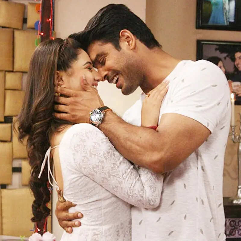 सिद्धार्थ शुक्ला-रश्मि देसाई Sidharth Shukla Rashmi Desai