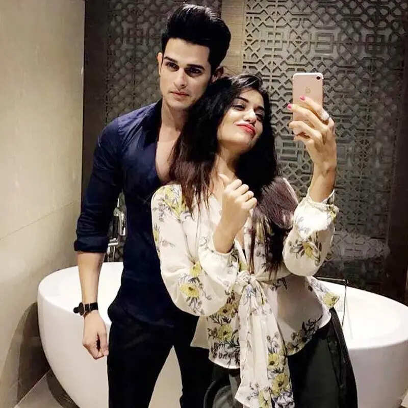 दिव्या अग्रवाल प्रियांक शर्मा Divya Agarwal Priyank Sharma