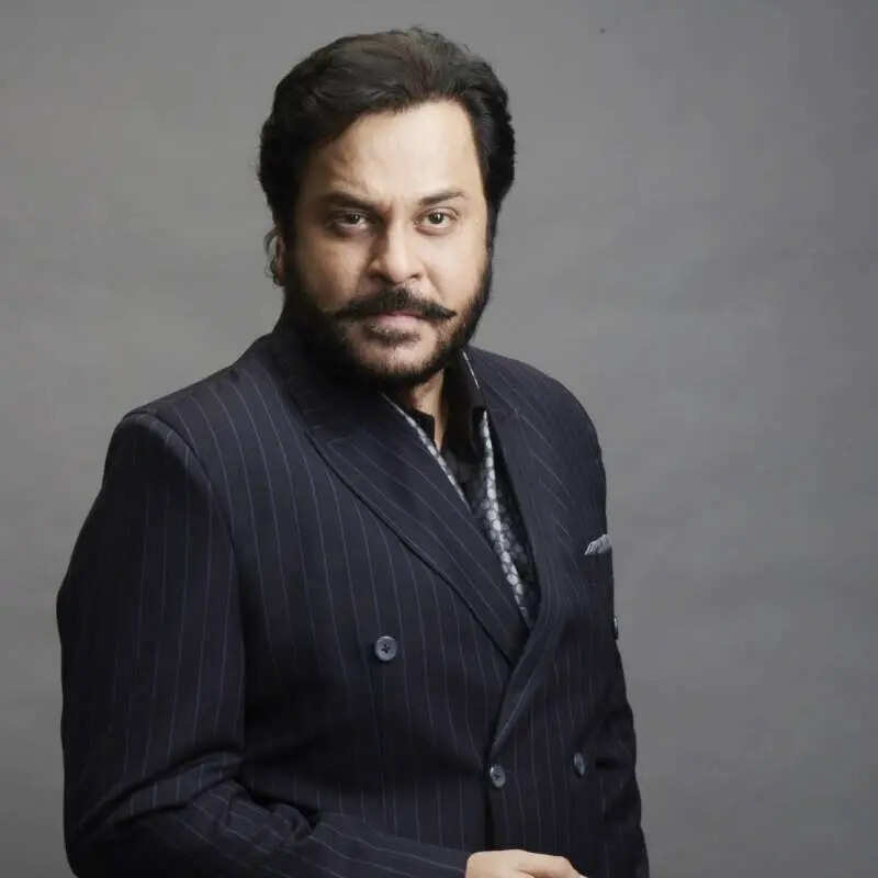 मोहित (Mahesh Thakur)