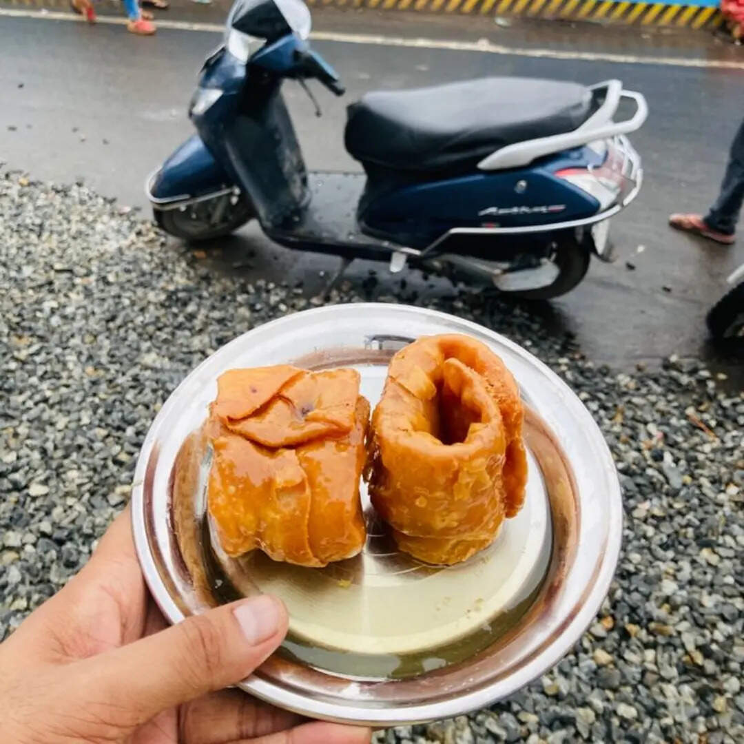 ​लौंग लता​