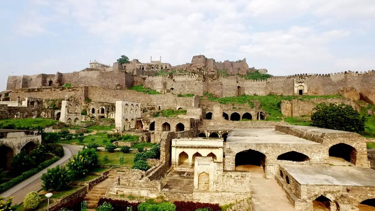 अभेद्य था किला