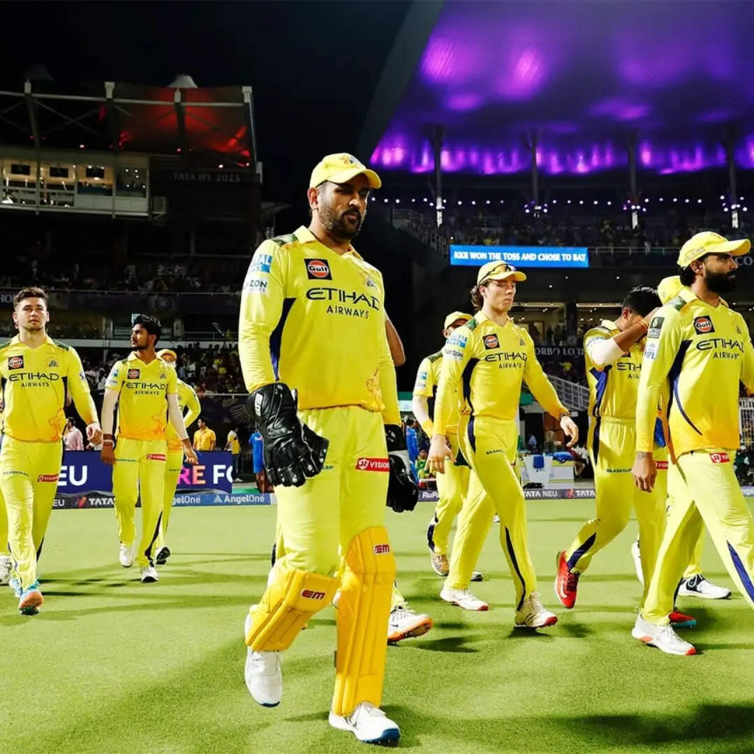 किसके खिलाफ CSK के आखिरी दो मैच