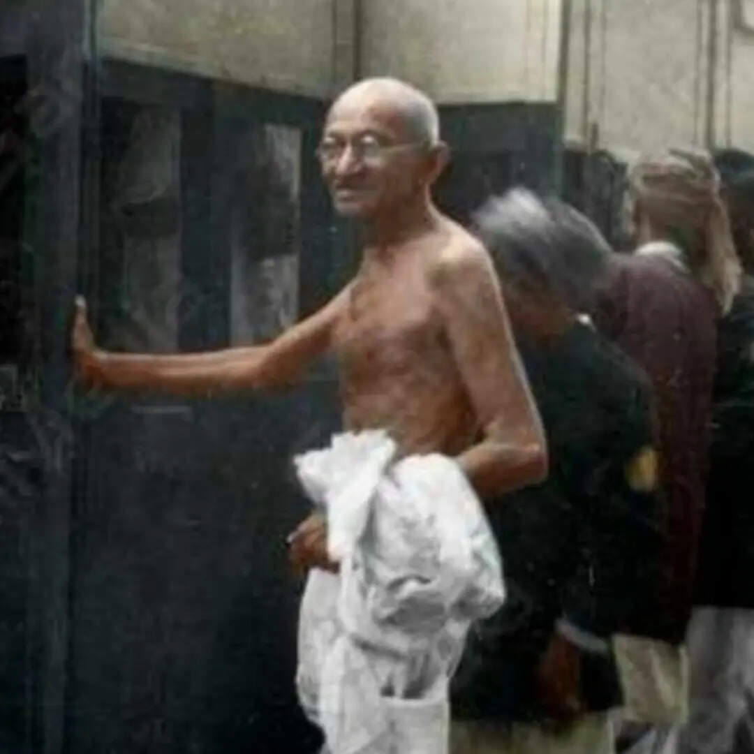 महात्मा गांधी से कनेक्शन