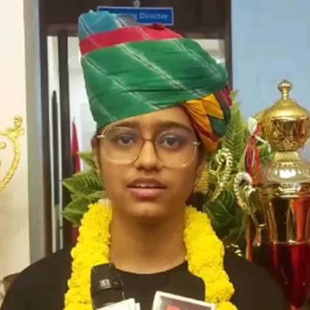 पिता सेना से रिटायर