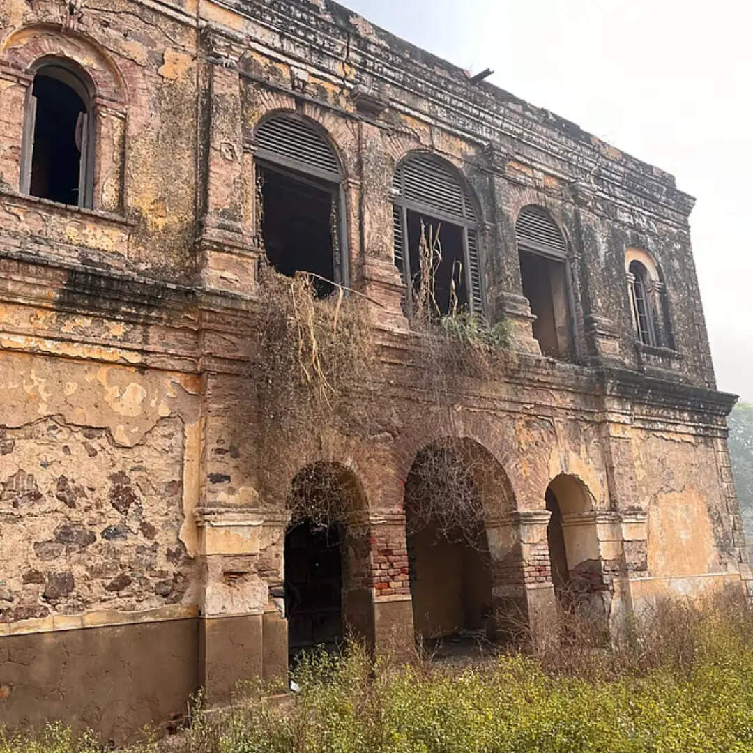 ​अकबर मंजिल​