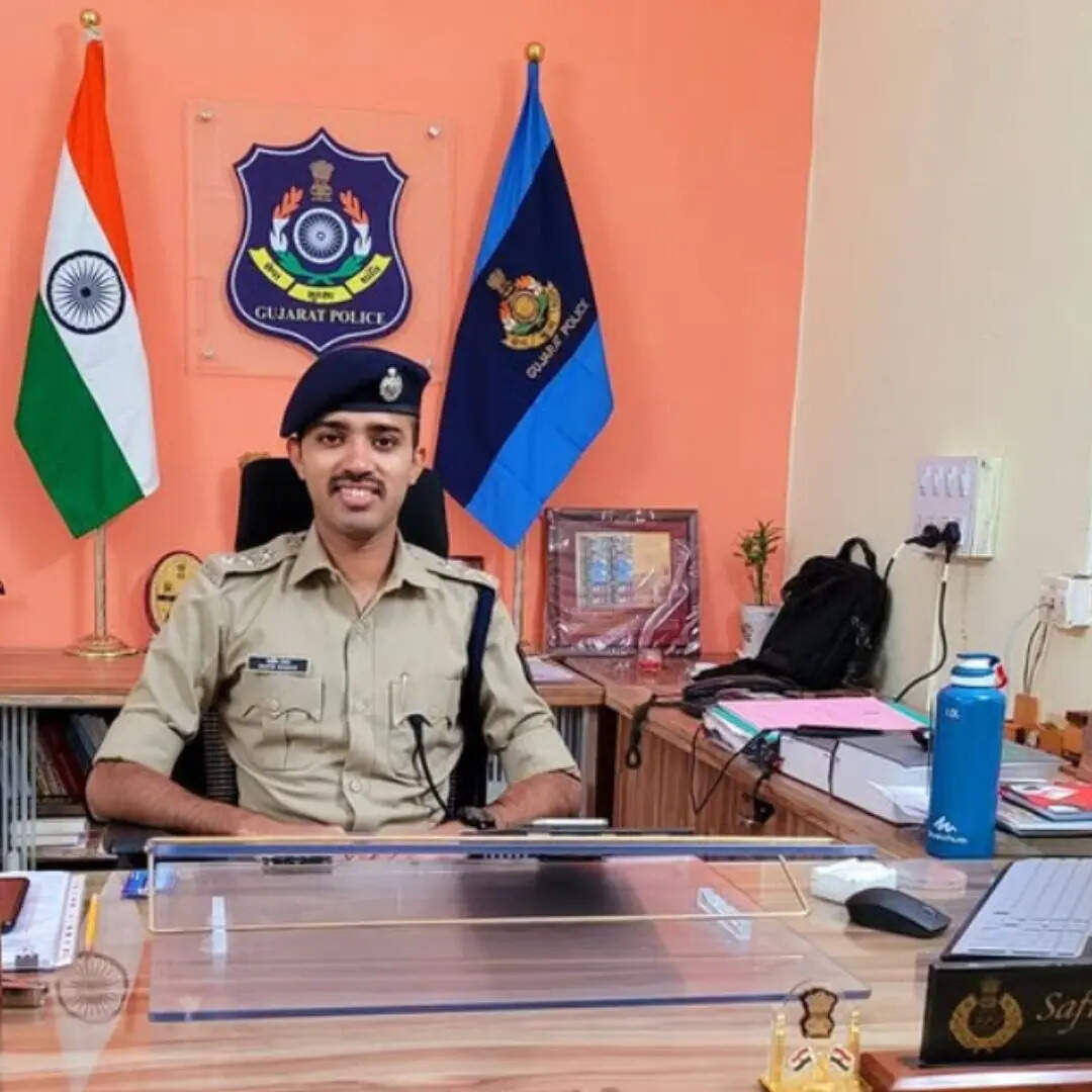 youngest ips officer in india safin hasan age upsc rank education ...
