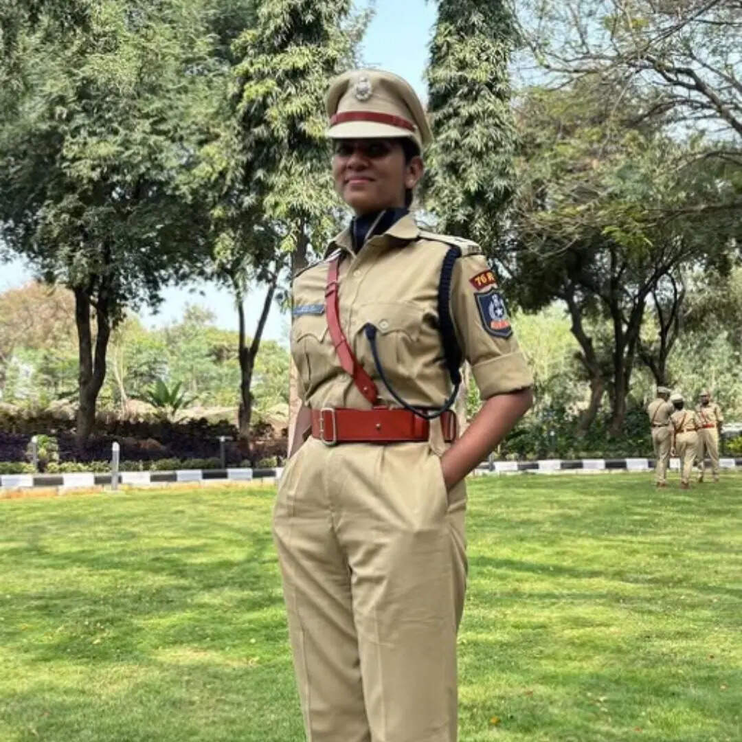 upsc success story of farmer daughter sushmitha ramanathan ishwarya ...