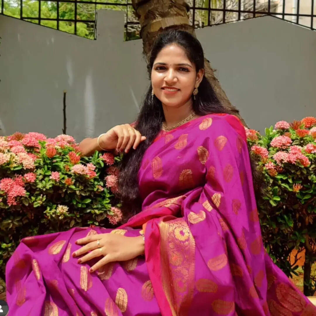 upsc success story of farmer daughter sushmitha ramanathan ishwarya ...