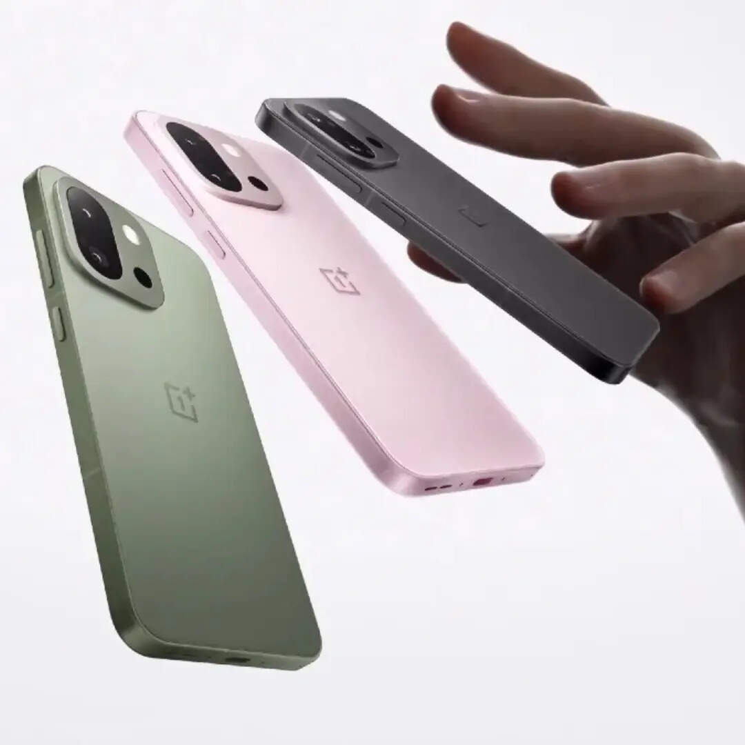 2) OnePlus 13s- कॉम्पैक्ट पावरहाउस, 5 जून को दस्तक देगा