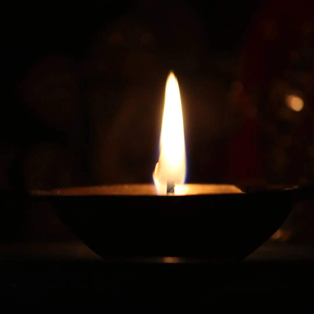 हर रोज जलाएं दीपक