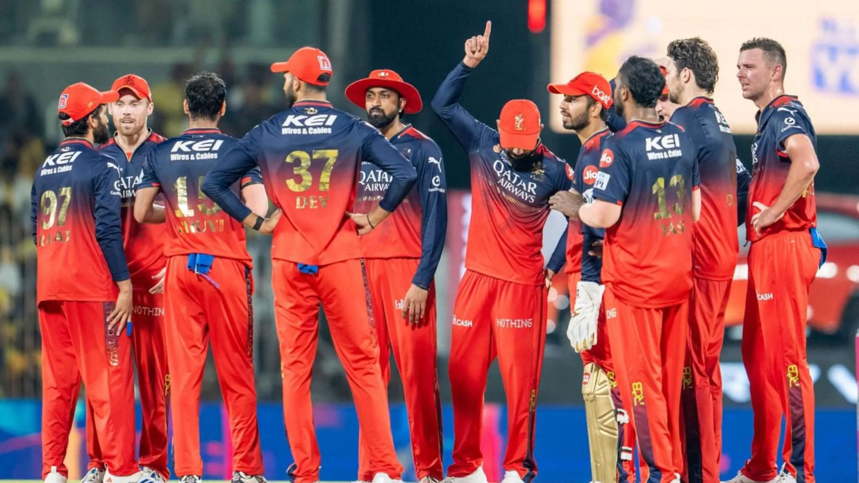 कौन है RCB का वर्तमान मालिक