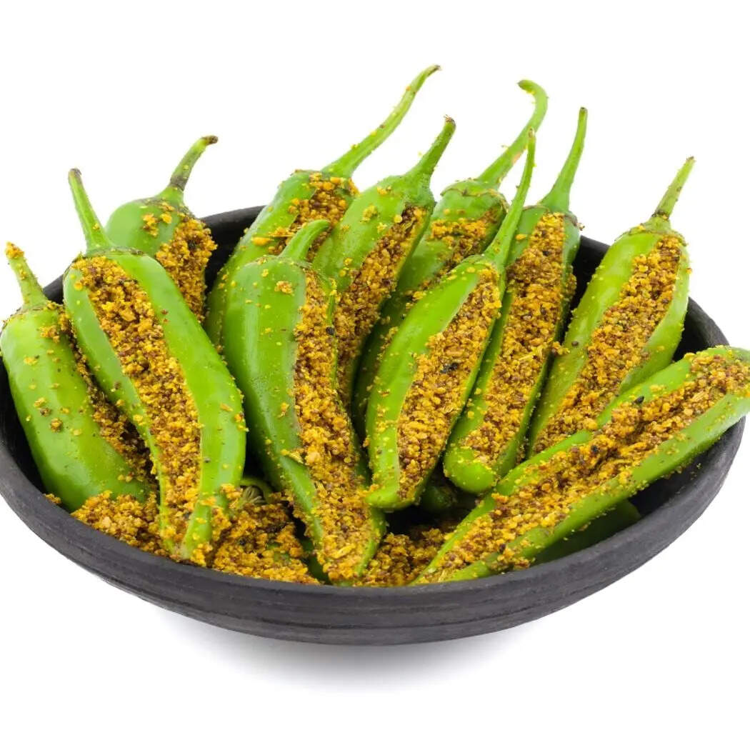 मसाले भूनें और पीसें