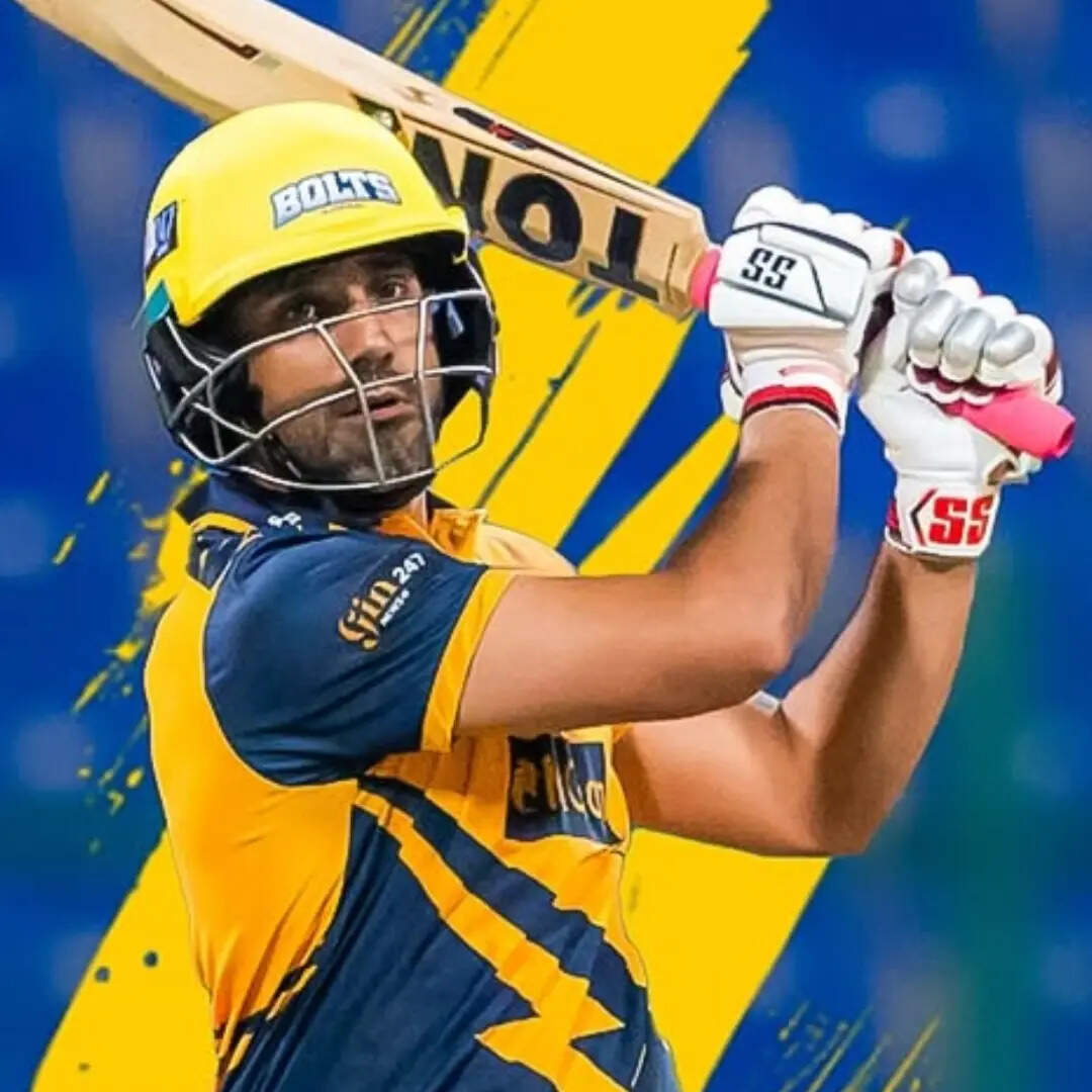 Ravi Bopara Plays Swashbuckling T20 Innings At The Age Of 40 In ...