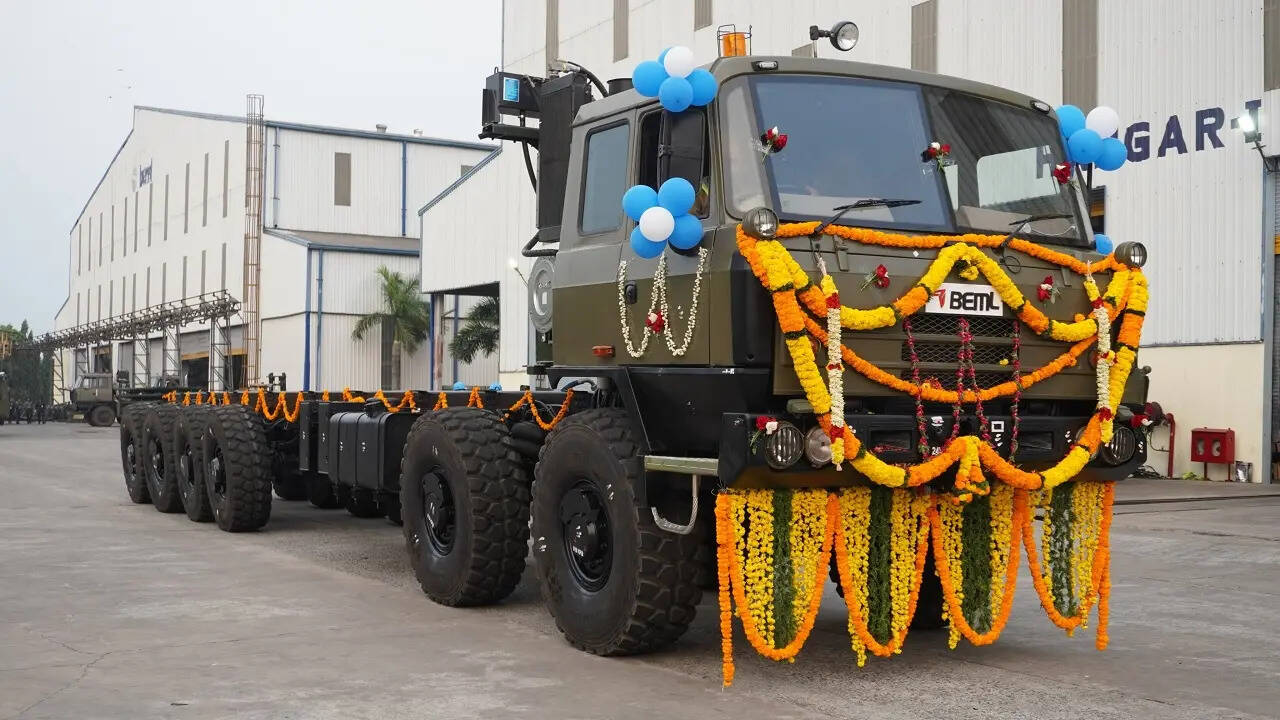 संचालन क्षमताओं का स्वदेशी तकनीक से निर्माण