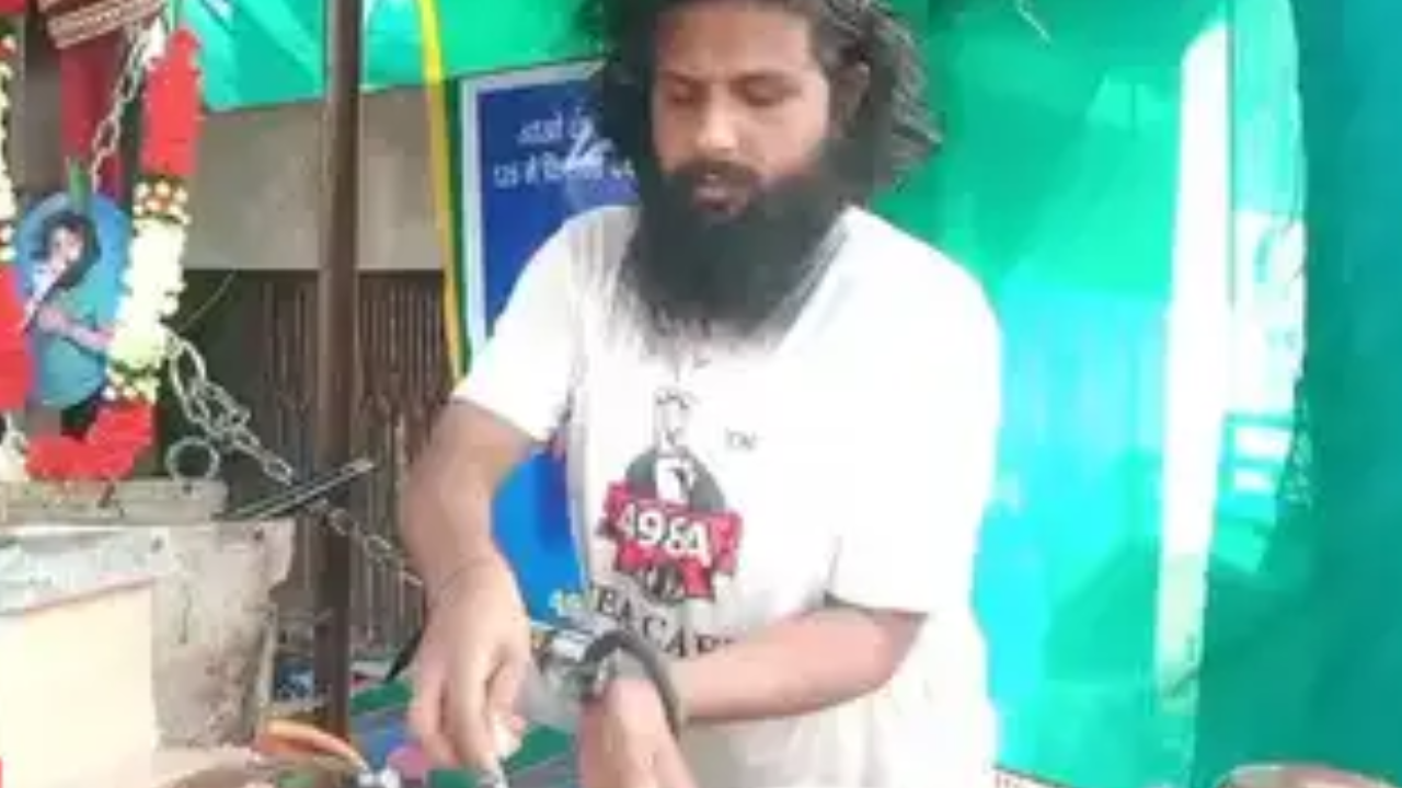 UPSC की तैयारी भी छोड़ी