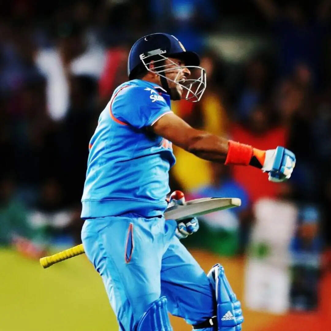 सुरेश रैना ने थे पहले खिलाड़ी