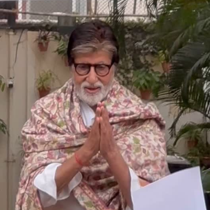 फैंस के मिले अमिताभ बच्चन