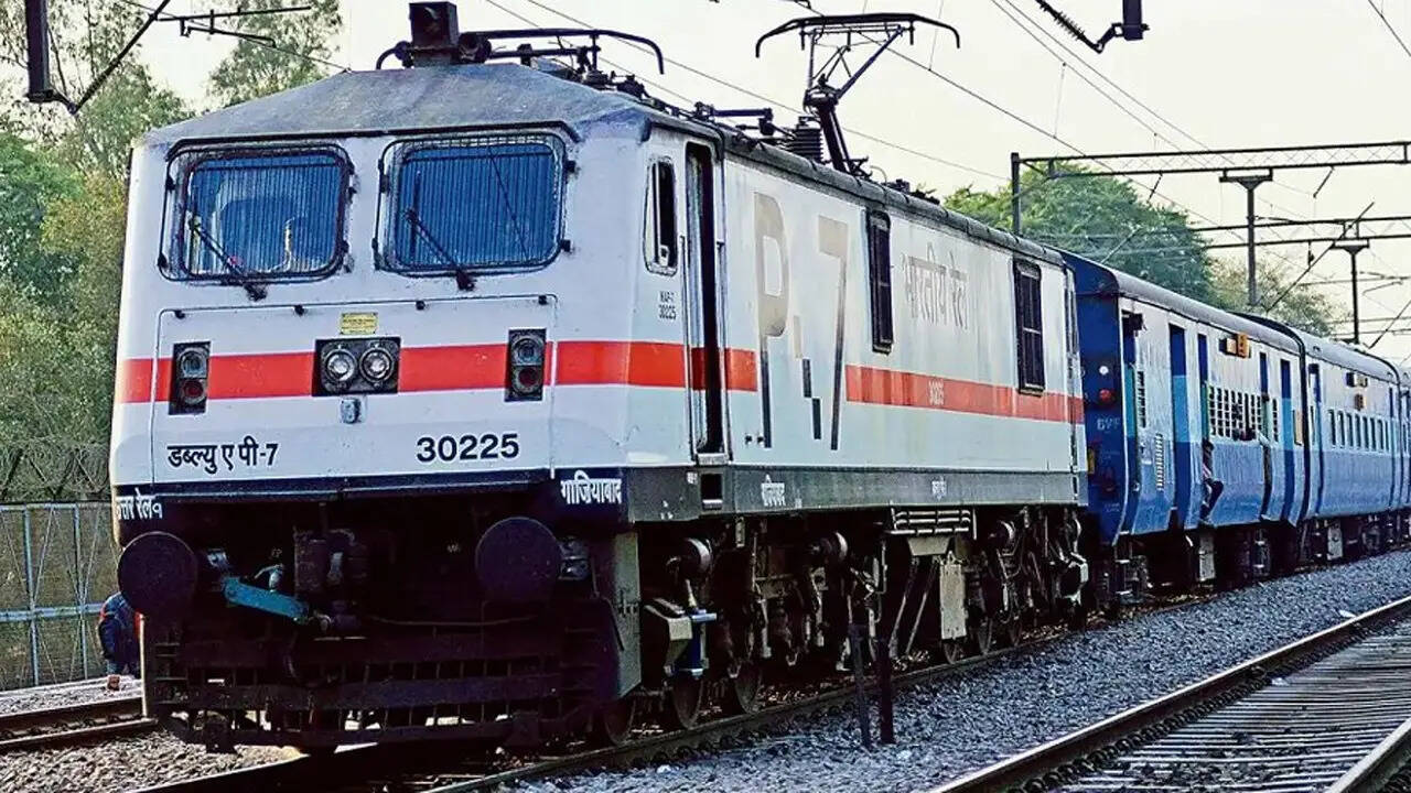 500 किलोमीटर से ज्यादा पर आधा पैसा