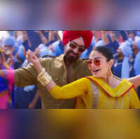 Son of Sardaar 2 नीरू बाजवा ने शेयर किया अजय देवगन संग काम करने का अनुभव एक्ट्रेस ने सेट पर बनाकर रखा पंजाबी माहौल