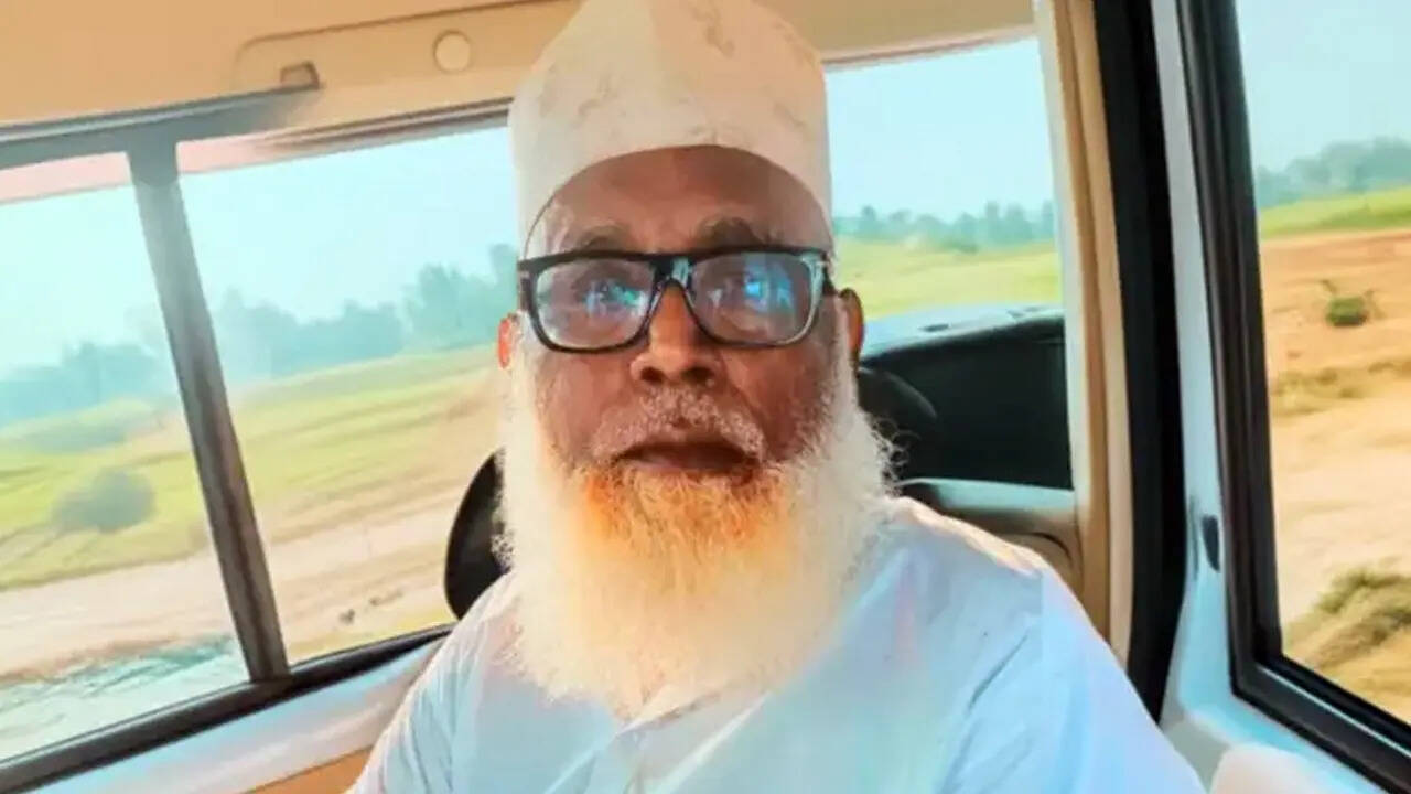 100 करोड़ से ज्यादा की संपत्ति बनाई