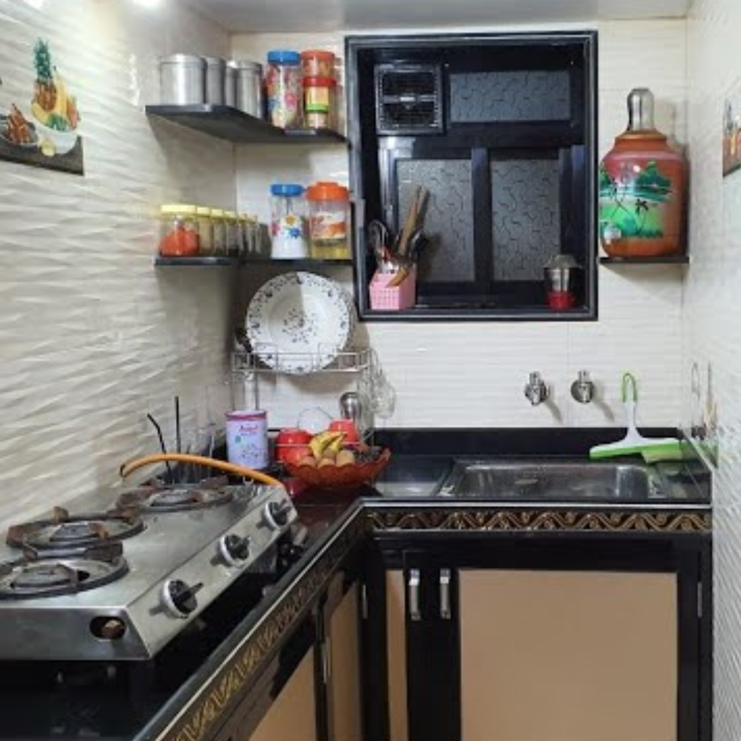 किस दिशा में बनवाएं रसोई