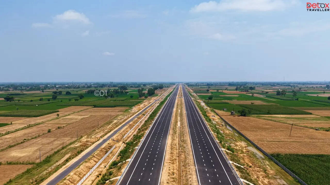 गंगा एक्सप्रेसवे- शुरुआत से ही पैकेज रेडी