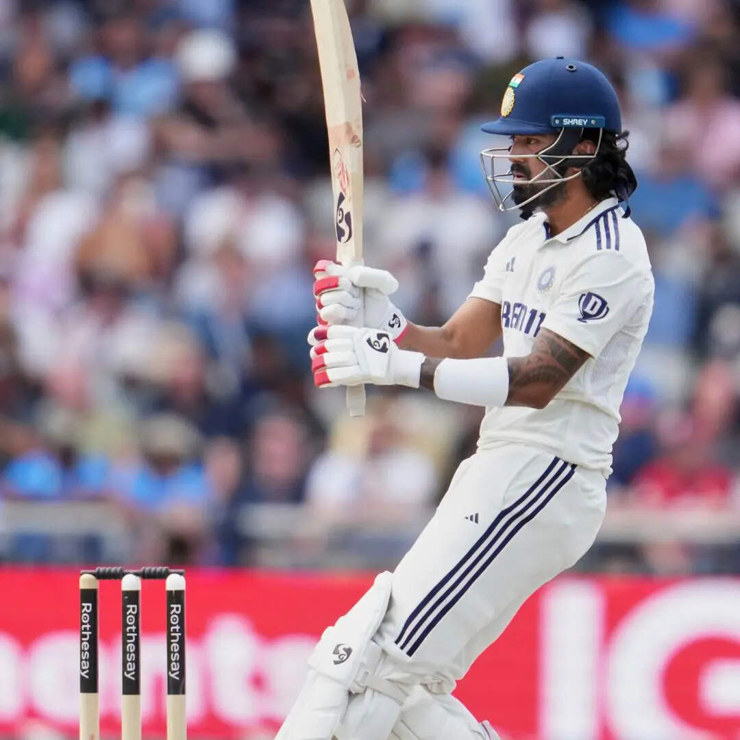 तीसरे विकेट के लिए जोड़े 176* रन