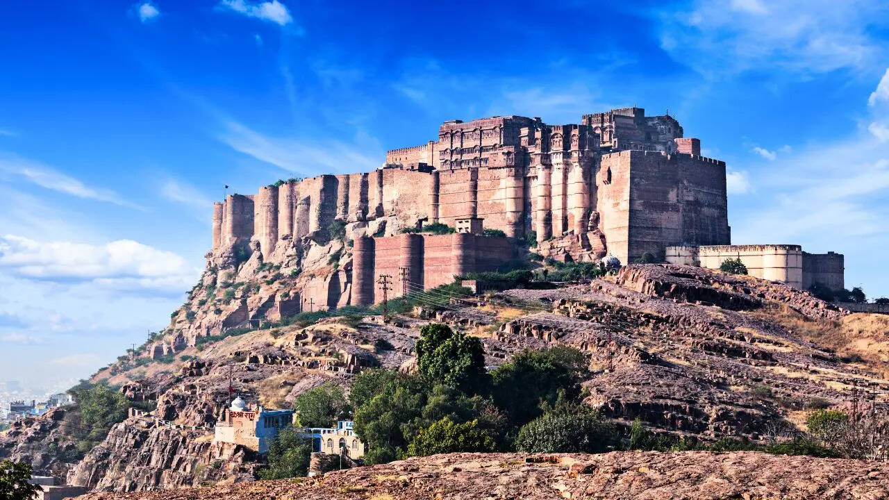​क्या है और प्रसिद्ध