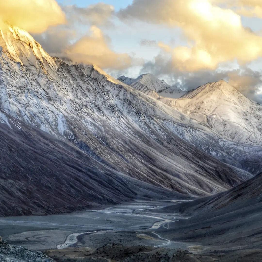 रोमांच से भरा सफर