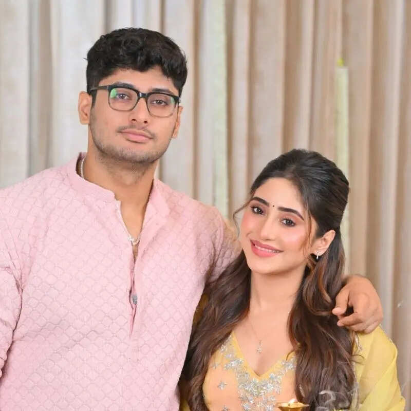 शिवांगी जोशी Shivangi Joshi