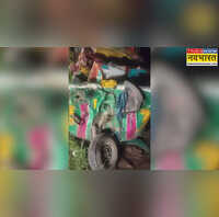 Jharkhand Accident रांची में बेकाबू ट्रक ने ऑटो को रौंद डाला 4 लोगों की मौत टेंपो के उड़े परखच्चे
