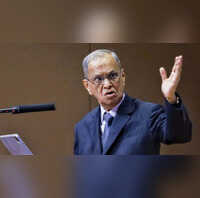 Happy Birthday Narayan Murthy 10 हजार से रखीं कारोबार की नींव इन्फोसिस को बनाया अरबों डॉलर की कंपनी
