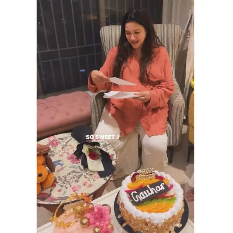 जैद दरबार ने बर्थडे पर दिया गौहर खान को सरप्राइज