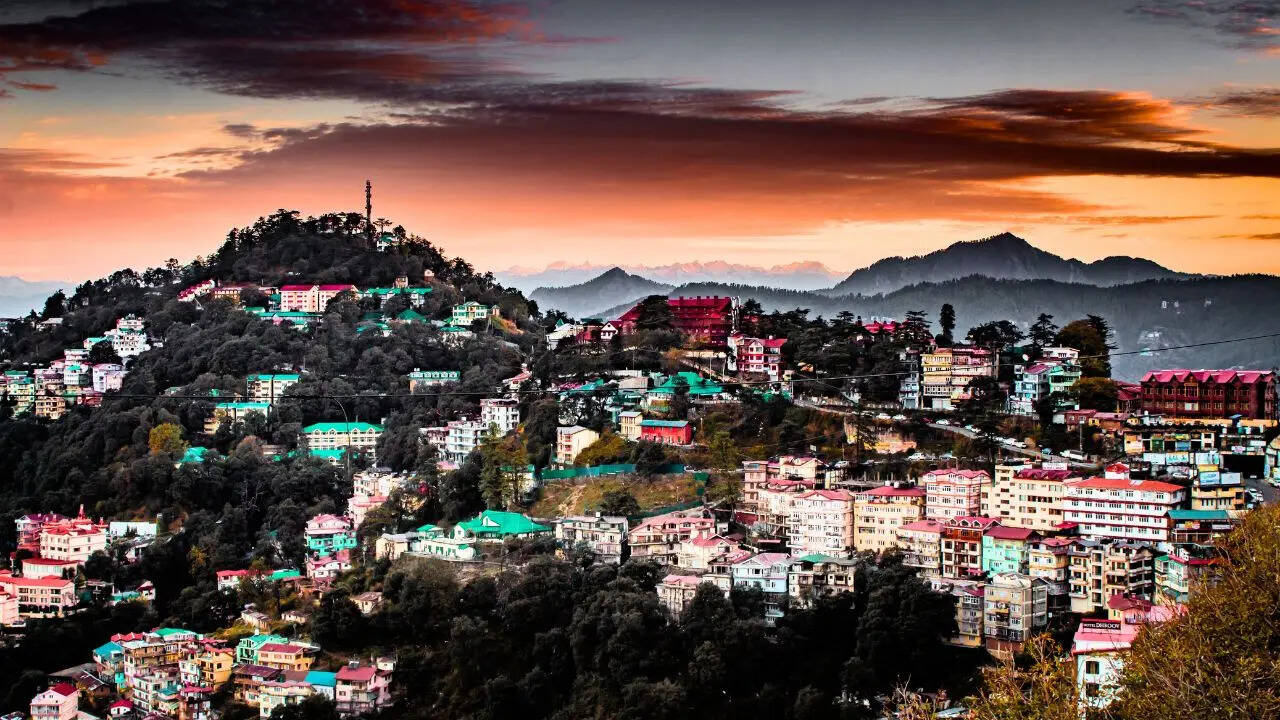 प्राकृतिक सौंदर्य से भरपूर