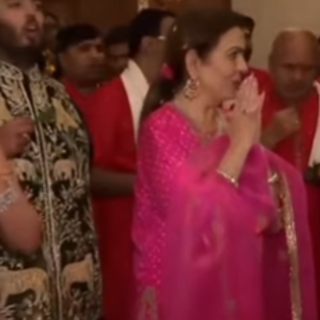 नीता जी का सिंपल अवतार