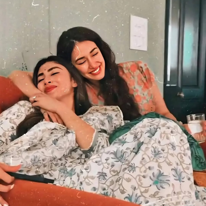 दिशा संग की जमकर मस्ती
