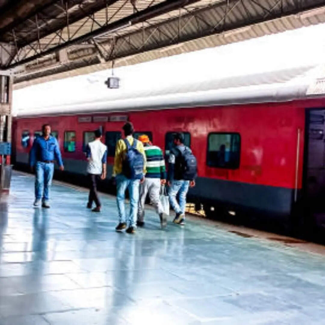 RailOne ऐप की अन्य सेवाएं