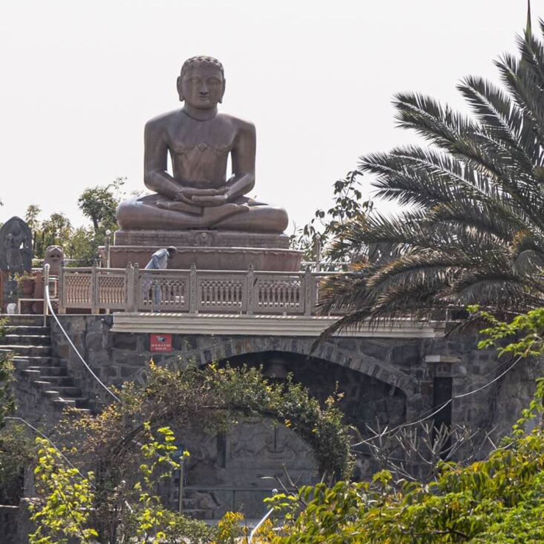 कैसे जाएं