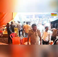 हाथरस में तेज बारिश से जनजीवन अस्त-व्यस्त दाऊजी महाराज मेले में टेंट गिरने से मचा हड़कंप कई इलाके जलमग्न