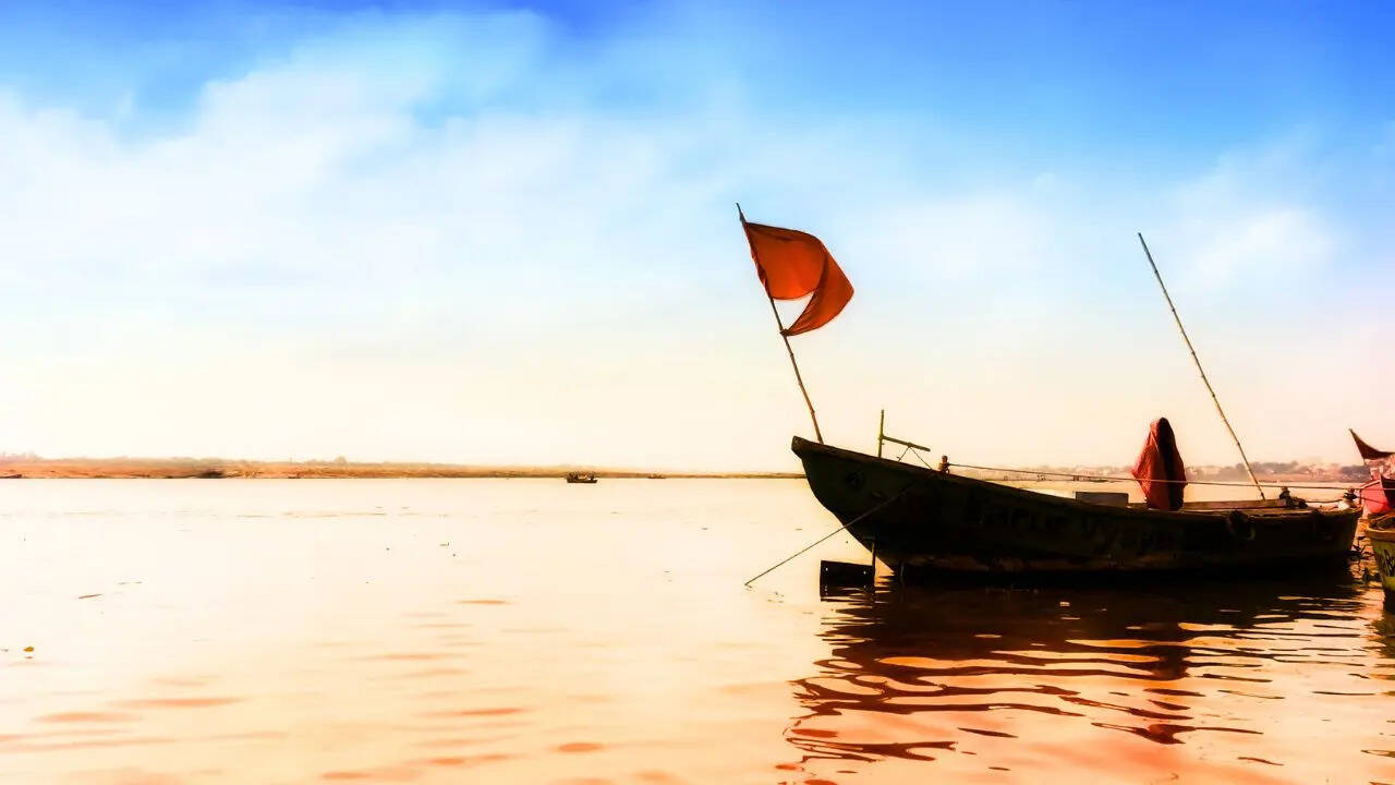 गंगा के किनारे बसा शहर