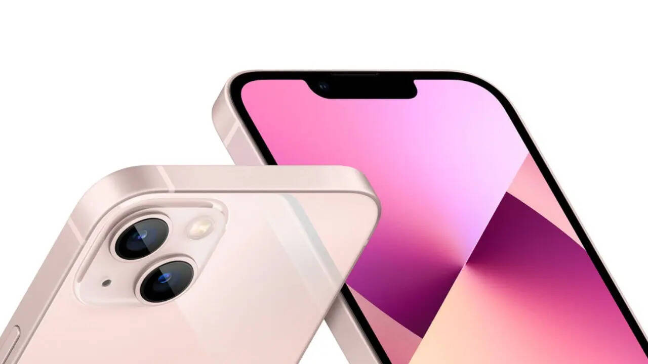 फ्लिपकार्ट में iPhone 13 का 128GB वेरिएंट को 49900 रुपये की कीमत पर लिस्ट किया गया है। ग्राहकों को फेस्टिव सेल से पहले कंपनी इस पर 9 का डिस्काउंट ऑफर दे रही है। इस ऑफर के साथ आप इसे सिर्फ 44999 रुपये में खरीद सकते हैं। फोटो क्रेडिट- DigitApple
