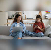 Parenting Tips कहीं जी का जंजाल ना बन जाए इंटरनेट पेरेंट्स यूं करें बच्चों के डिजिटल एक्टिविटी की निगरानी