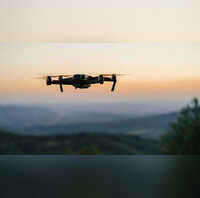 Mumbai Drone Ban मुंबई में ड्रोन उड़ाने पर लगा एक महीने का बैन जानें क्यों लिया गया यह फैसला