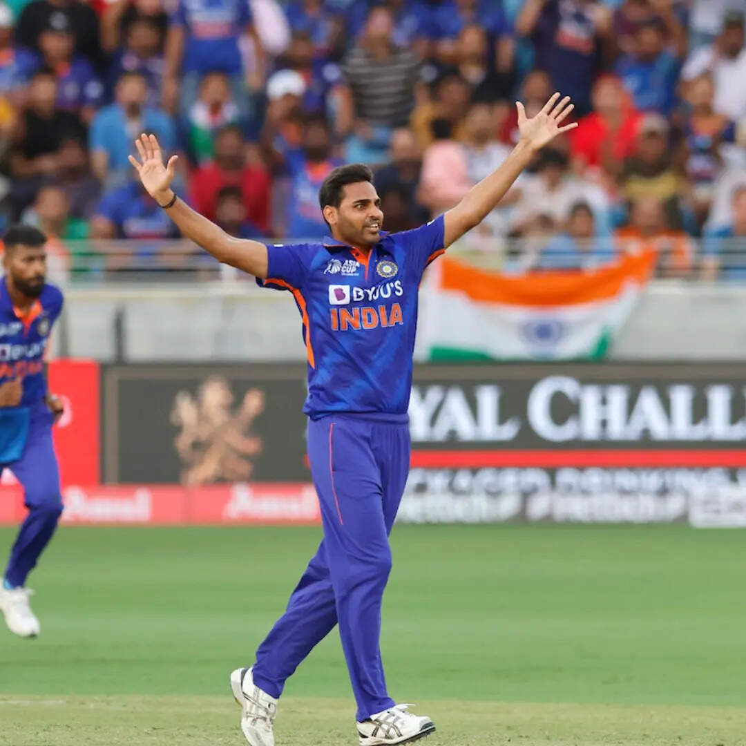 टॉप पर भुवनेश्वर कुमार